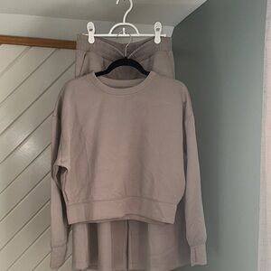 Danskin Women's Beige Crew Neck sweater and wide leg pants! Size small